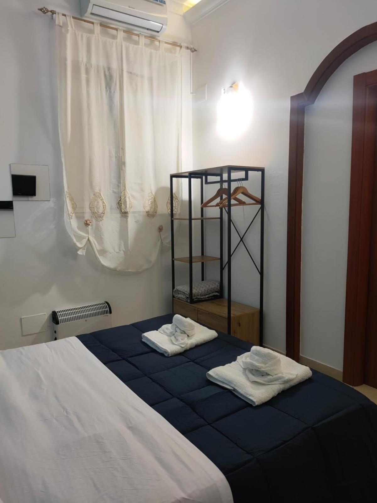 Napoli Centro Casa Annina Close To Toledo St エクステリア 写真