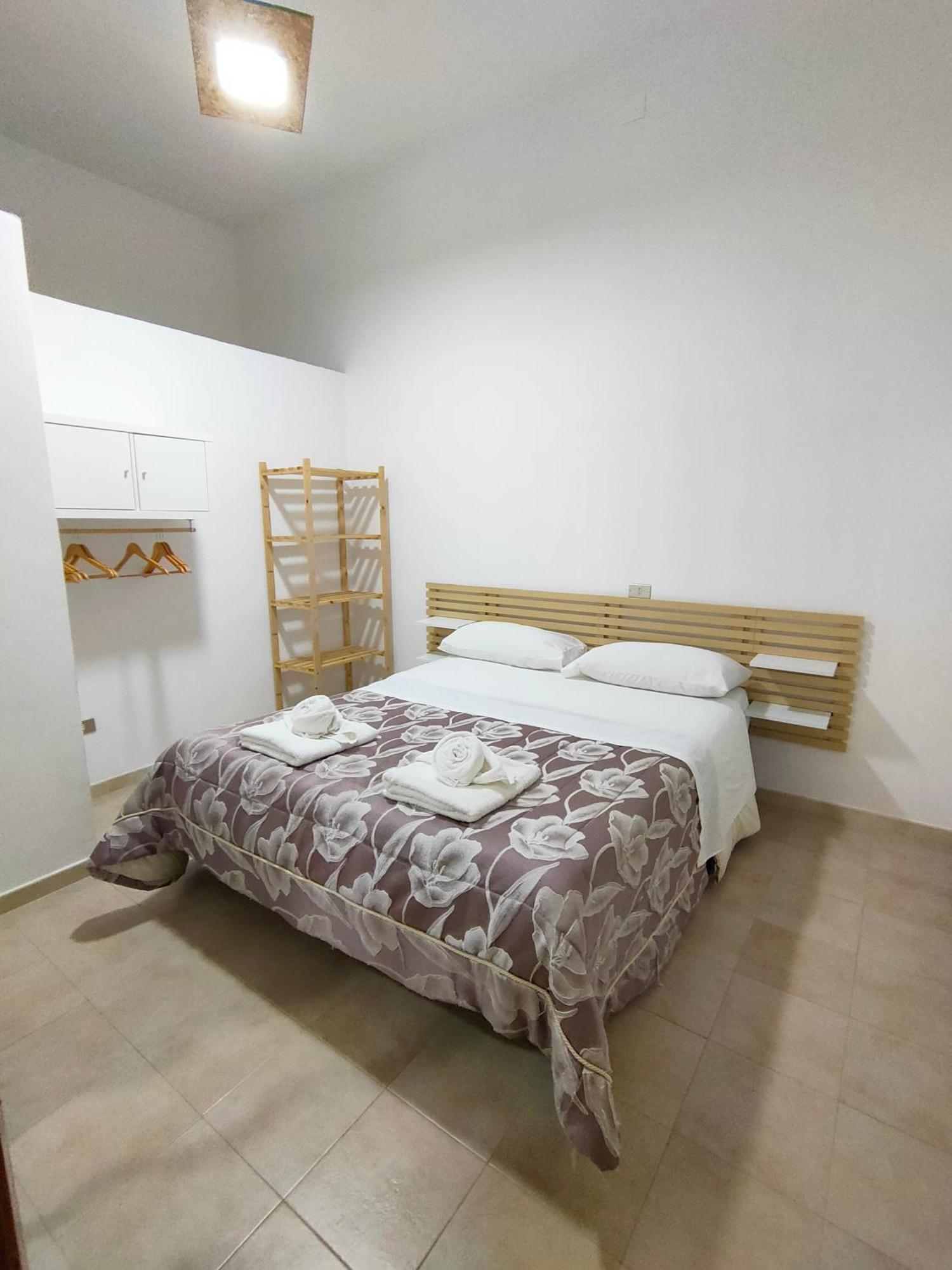 Napoli Centro Casa Annina Close To Toledo St エクステリア 写真