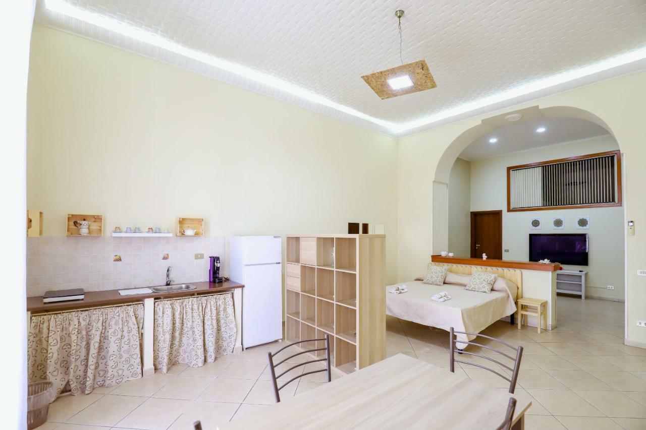 Napoli Centro Casa Annina Close To Toledo St エクステリア 写真