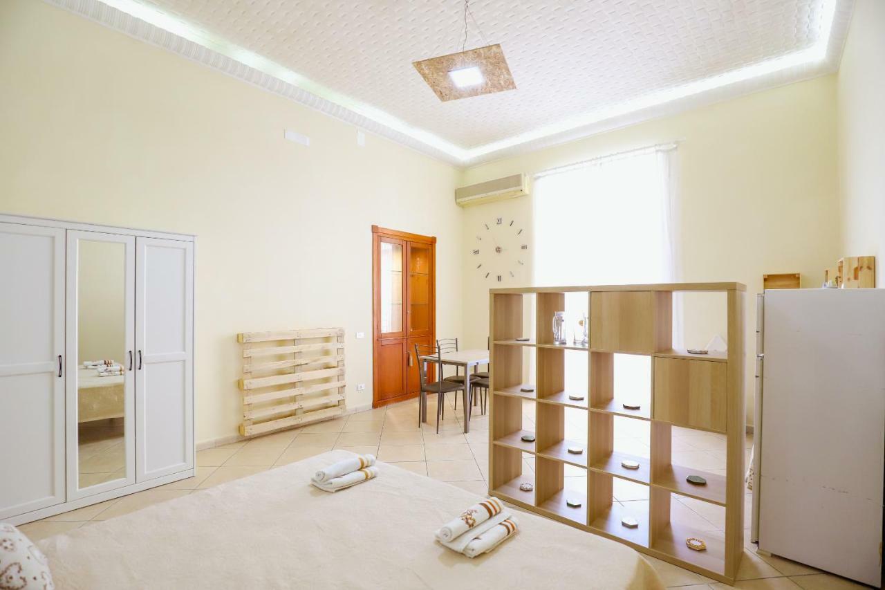 Napoli Centro Casa Annina Close To Toledo St エクステリア 写真